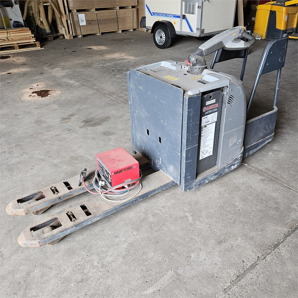 Nissan PLP/200P - Xe tải nâng pallet: hình 1 Nissan PLP/200P - Xe tải nâng pallet: hình 1