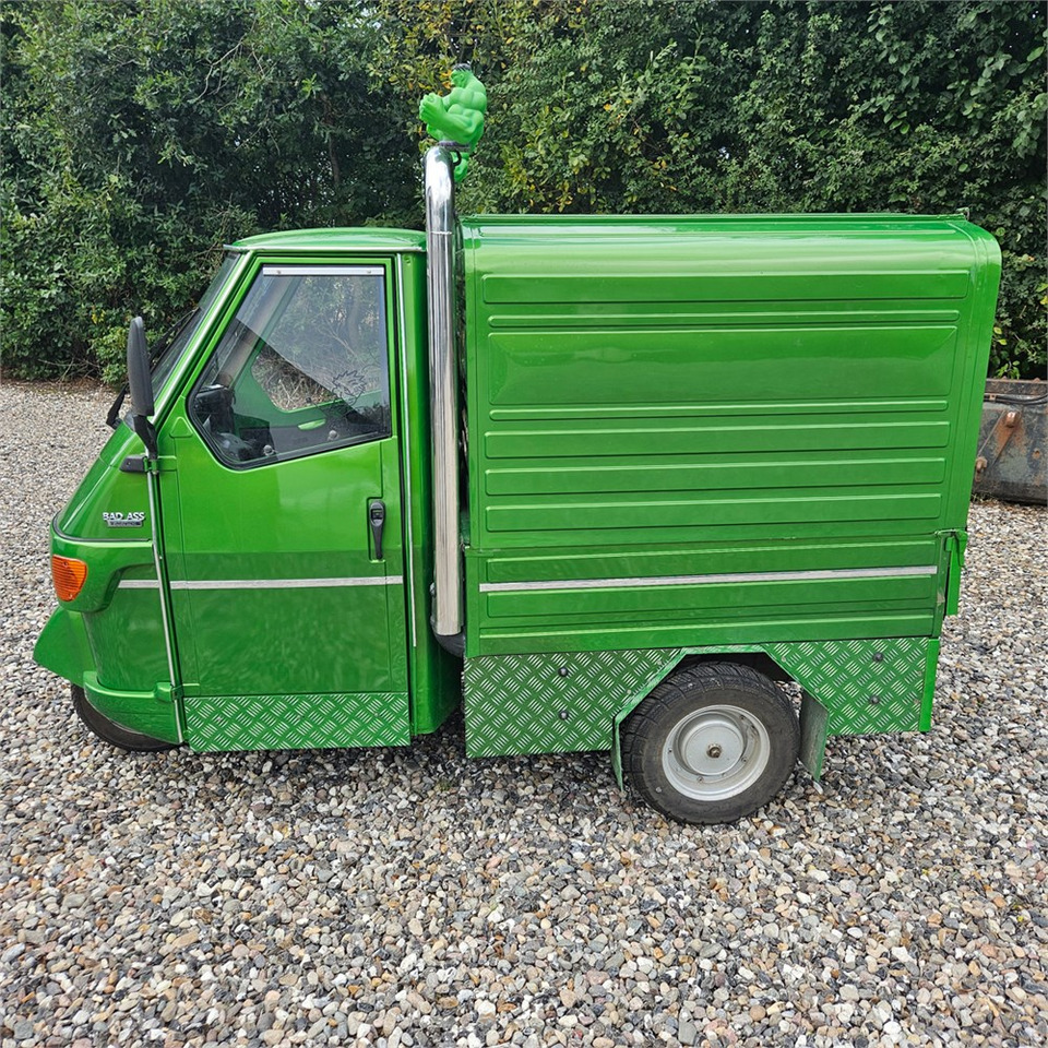 Piaggio APE 50 VAN - Xe máy: hình 2 Piaggio APE 50 VAN - Xe máy: hình 2