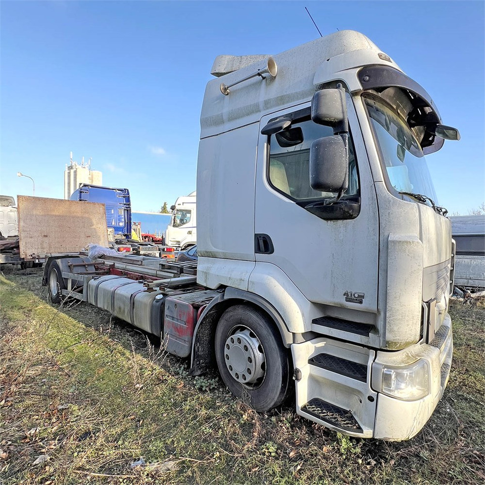 Renault 410 DXI Premimium - Xe tải khung gầm: hình 1 Renault 410 DXI Premimium - Xe tải khung gầm: hình 1