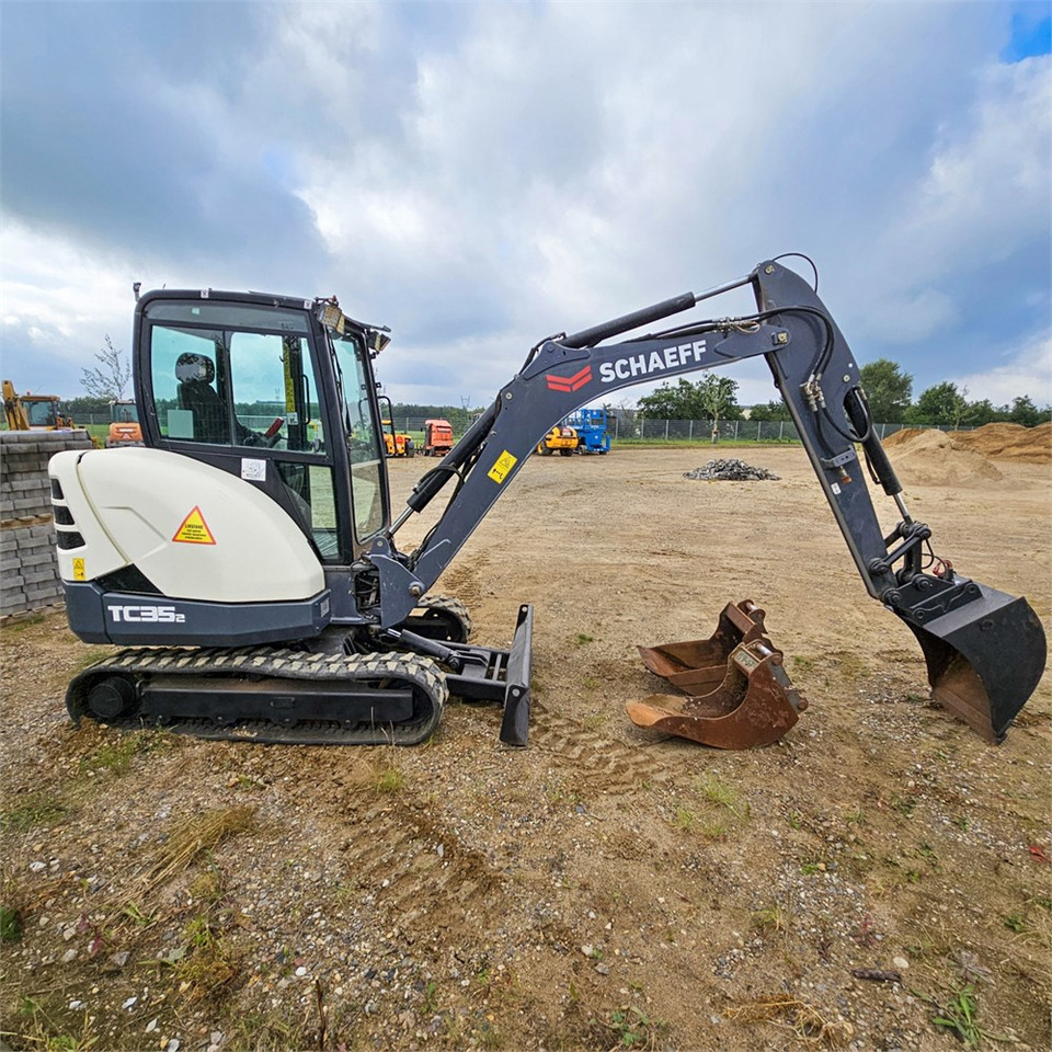 Schaeff-Terex TC35-2 - Máy xúc mini: hình 3 Schaeff-Terex TC35-2 - Máy xúc mini: hình 3