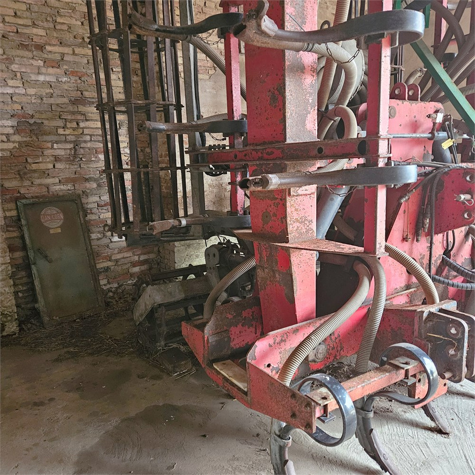 Trang thiết bị bón phân Thyregod FM-8000 Fieldmaster: hình 7