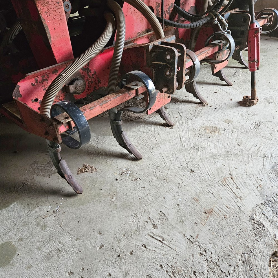 Trang thiết bị bón phân Thyregod FM-8000 Fieldmaster: hình 6