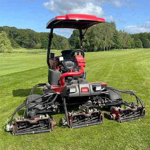 Toro Reelmaster 3575 D - Máy cắt cỏ vườn: hình 3 Toro Reelmaster 3575 D - Máy cắt cỏ vườn: hình 3