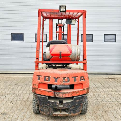 Toyota 42-4FG15 - Xe nâng: hình 5 Toyota 42-4FG15 - Xe nâng: hình 5