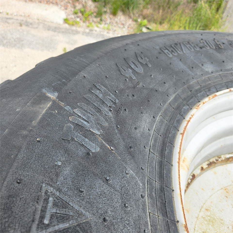 Trelleborg Hjul - Máy cày: hình 4 Trelleborg Hjul - Máy cày: hình 4
