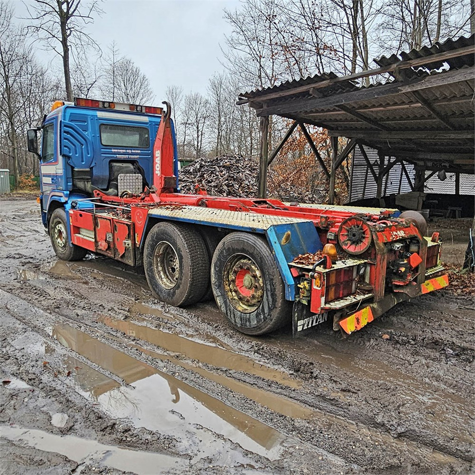 Volvo 420 - Xe tải nâng móc: hình 4 Volvo 420 - Xe tải nâng móc: hình 4