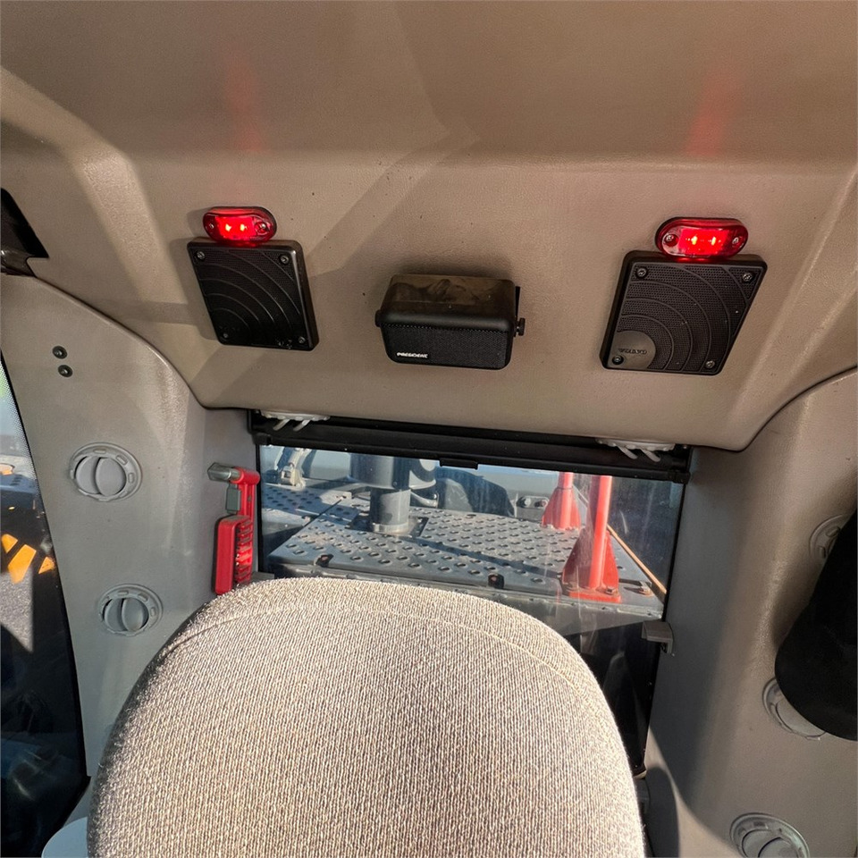 Máy xúc bánh xích Volvo EC250 EL: hình 28