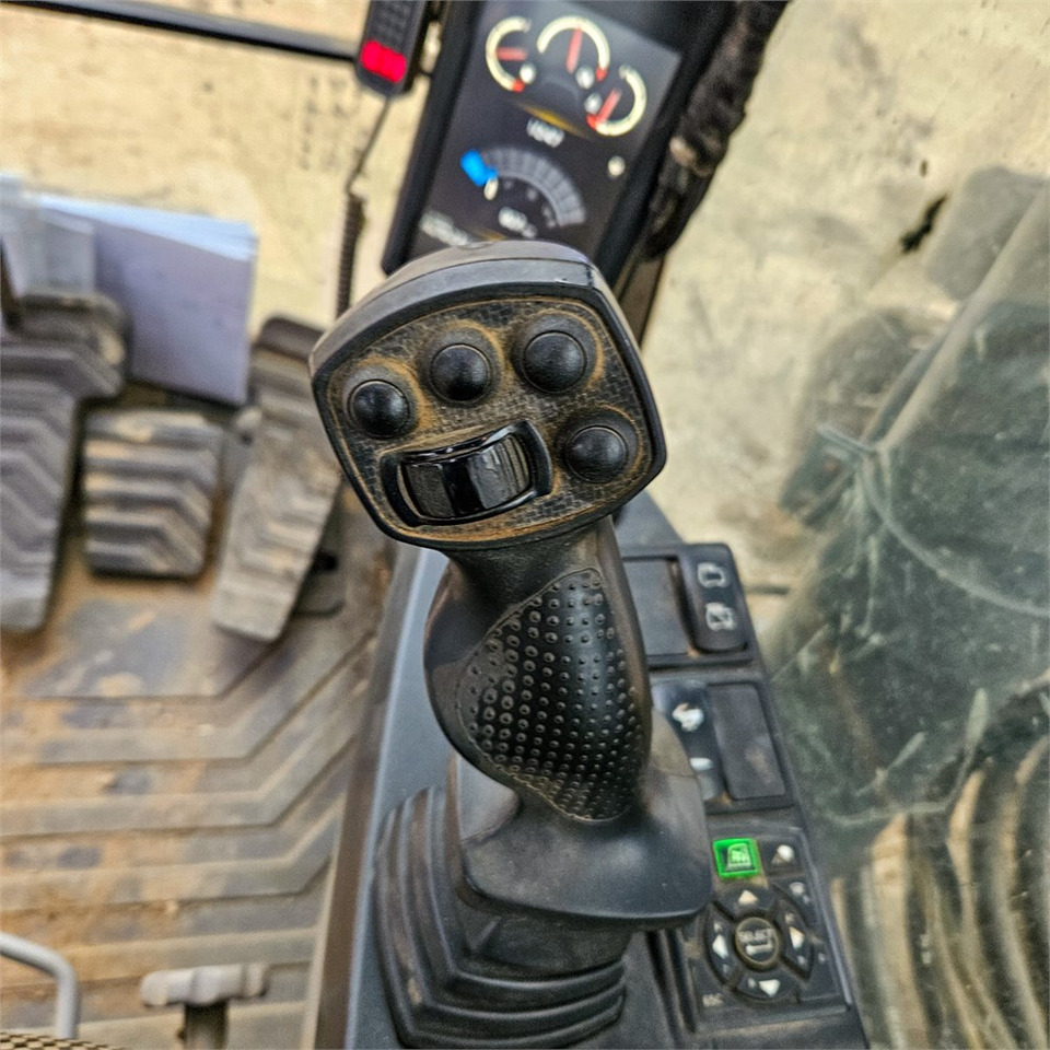 Máy xúc bánh xích Volvo EC250 EL: hình 20