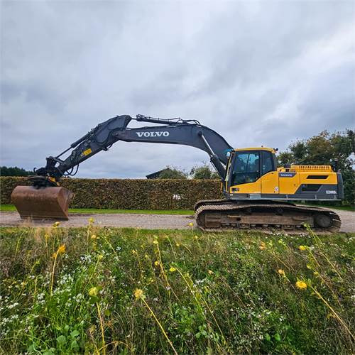 Volvo EC300 DL - Máy xúc bánh xích: hình 3 Volvo EC300 DL - Máy xúc bánh xích: hình 3
