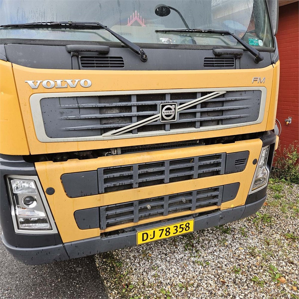 Xe tải hộp Volvo FM: hình 23
