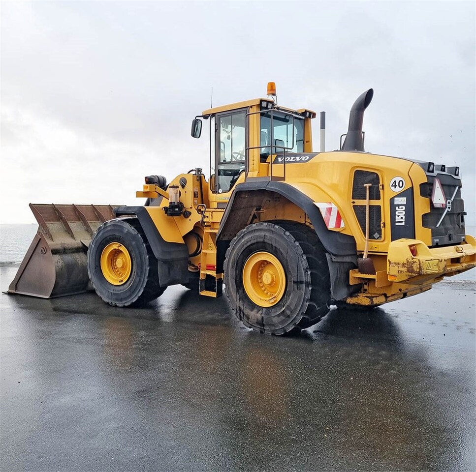 Volvo L150G - Máy xúc lật bánh lốp: hình 1 Volvo L150G - Máy xúc lật bánh lốp: hình 1