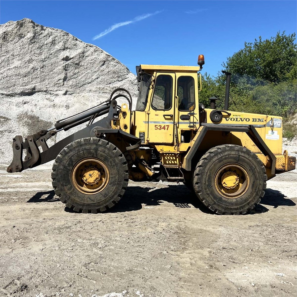 Volvo L70 - Máy xúc lật bánh lốp: hình 2 Volvo L70 - Máy xúc lật bánh lốp: hình 2