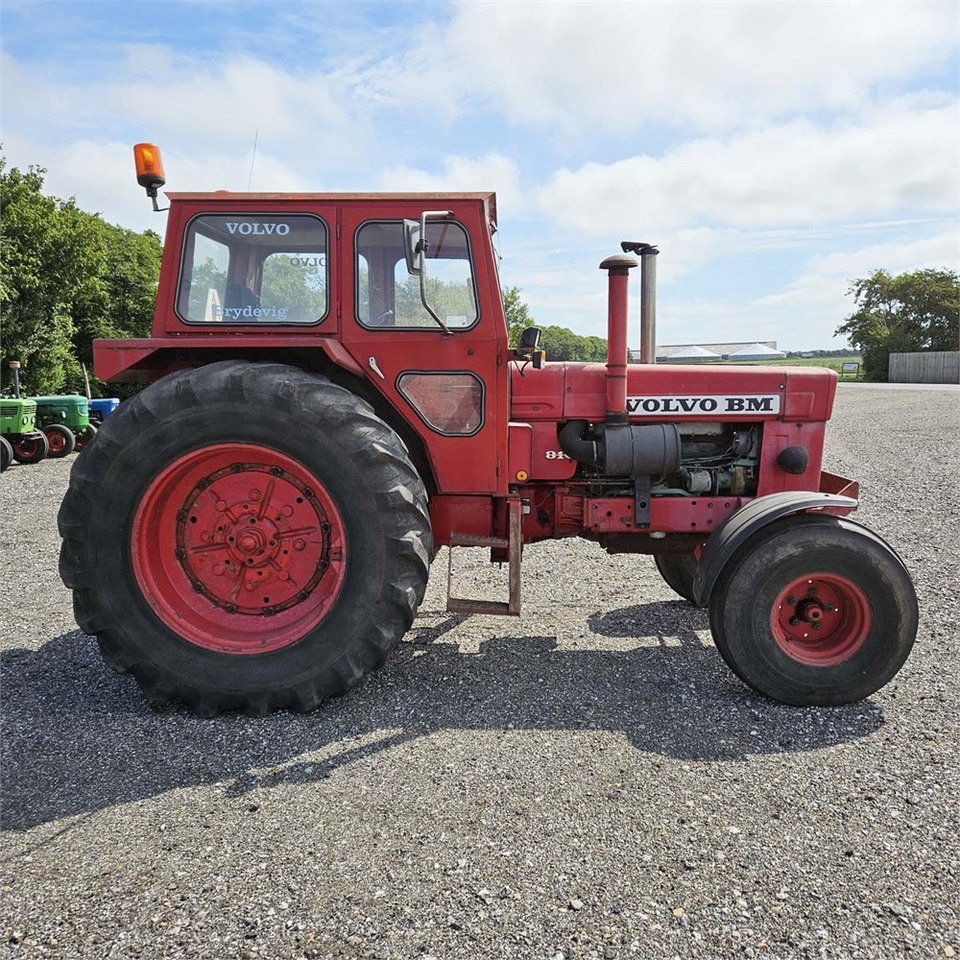 Volvo T810A - Máy cày: hình 5 Volvo T810A - Máy cày: hình 5