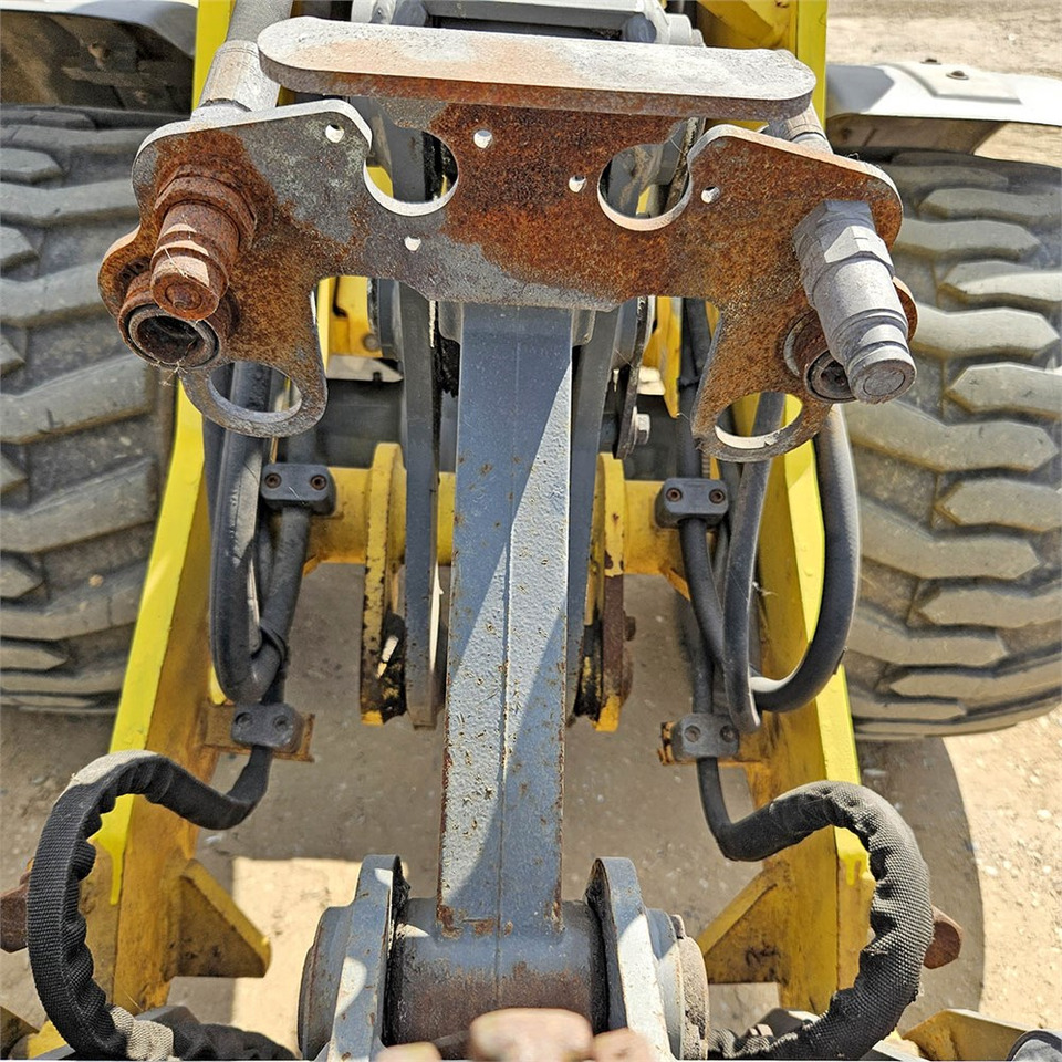 Máy xúc lật bánh lốp Wacker Neuson WL 32/RL30: hình 27