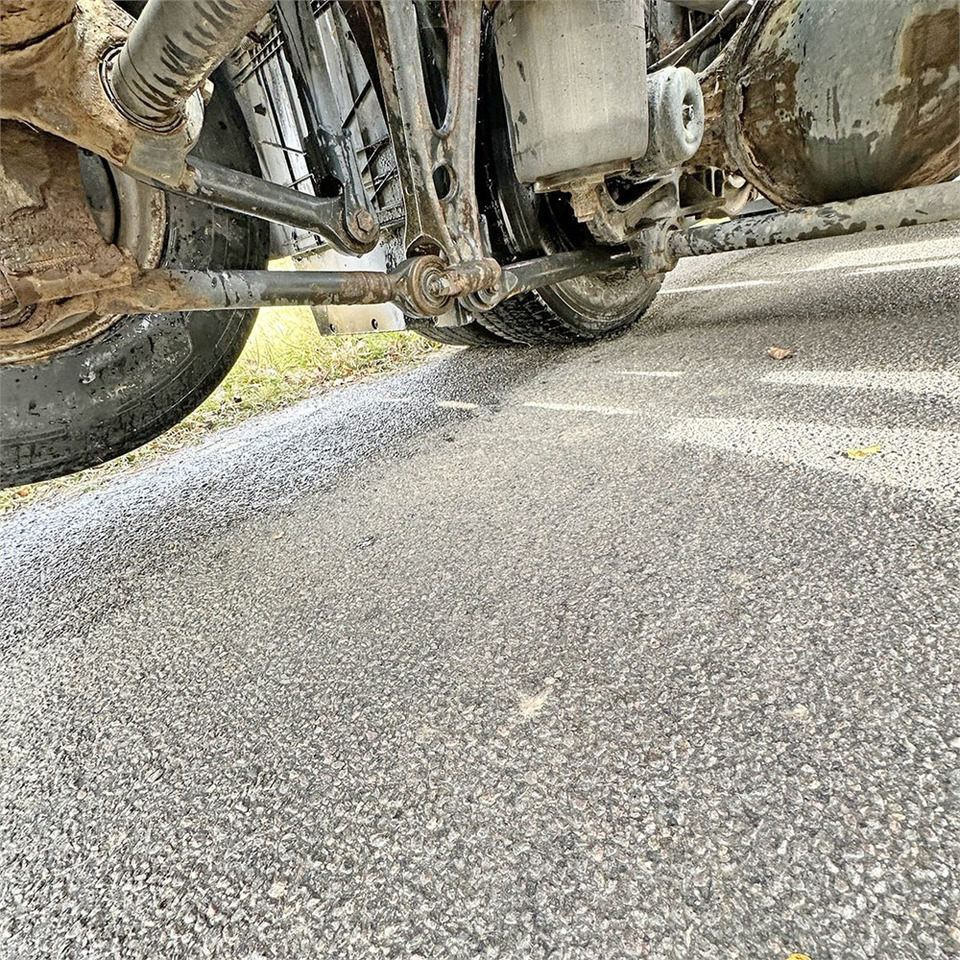 Xe đầu kéo MAN TG 26.6x2-2 BLS: hình 34