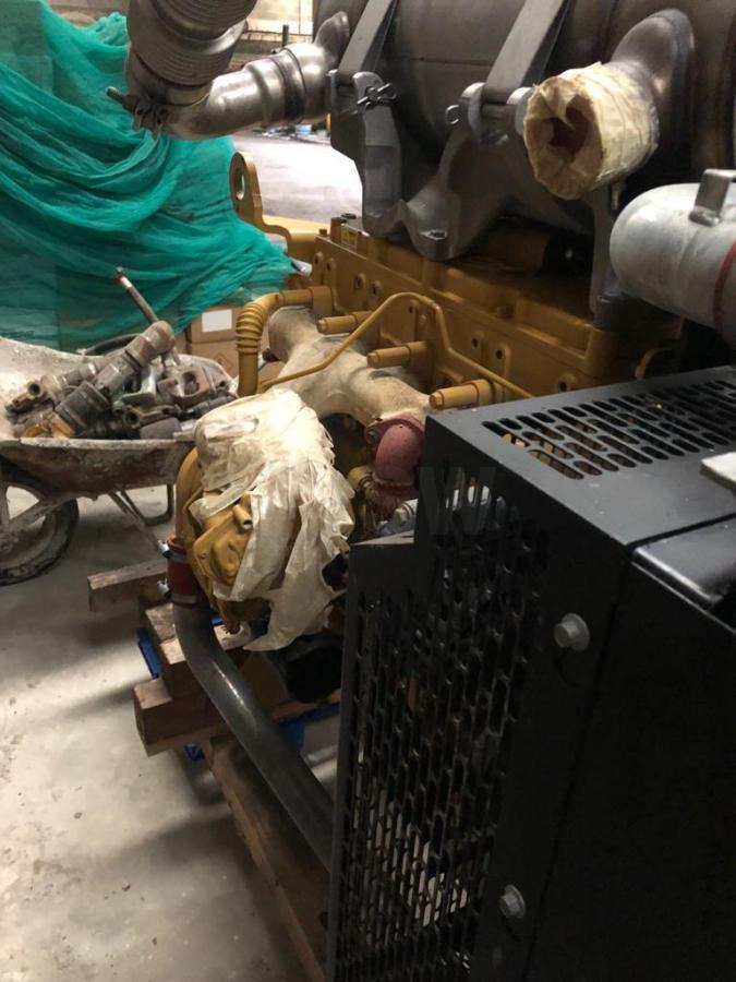 CATERPILLAR 4 CYLINDRES - Động cơ cho Máy móc xây dựng: hình 3 CATERPILLAR 4 CYLINDRES - Động cơ cho Máy móc xây dựng: hình 3