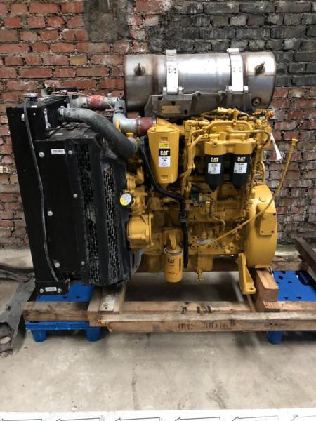 CATERPILLAR 4 CYLINDRES - Động cơ cho Máy móc xây dựng: hình 1 CATERPILLAR 4 CYLINDRES - Động cơ cho Máy móc xây dựng: hình 1
