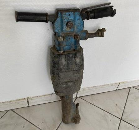 Doosan MARTEAU-PIQUEUR 40 - Trang thiết bị xây dựng: hình 1 Doosan MARTEAU-PIQUEUR 40 - Trang thiết bị xây dựng: hình 1