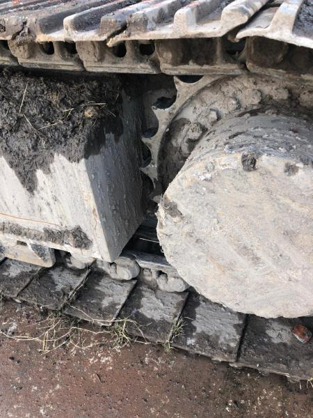 Máy xúc bánh xích Hidromek HMK 300NLC-4: hình 14 Máy xúc bánh xích Hidromek HMK 300NLC-4: hình 14