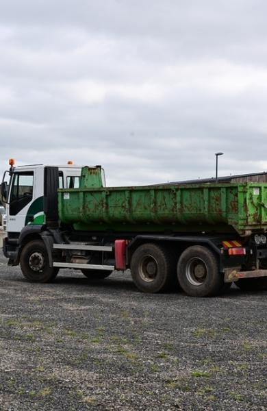 Iveco TRAKKER 380 - Xe tải nâng móc: hình 2 Iveco TRAKKER 380 - Xe tải nâng móc: hình 2