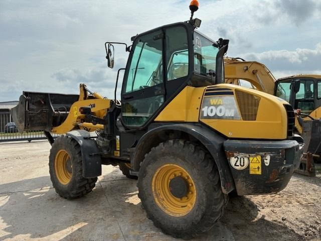Komatsu WA100M6 - Máy xúc lật bánh lốp: hình 3 Komatsu WA100M6 - Máy xúc lật bánh lốp: hình 3