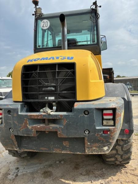 Komatsu WA100M6 - Máy xúc lật bánh lốp: hình 5 Komatsu WA100M6 - Máy xúc lật bánh lốp: hình 5