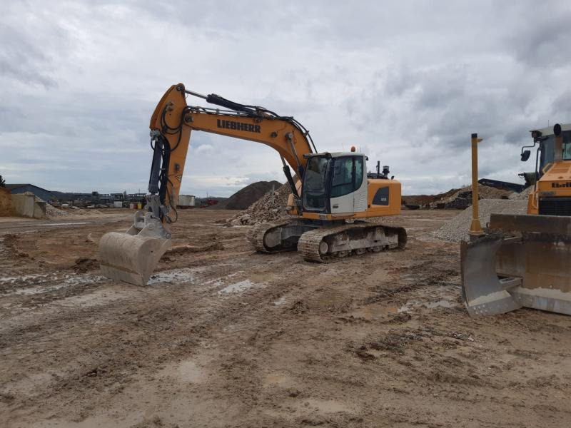 Máy xúc bánh xích Liebherr R 918LC: hình 1