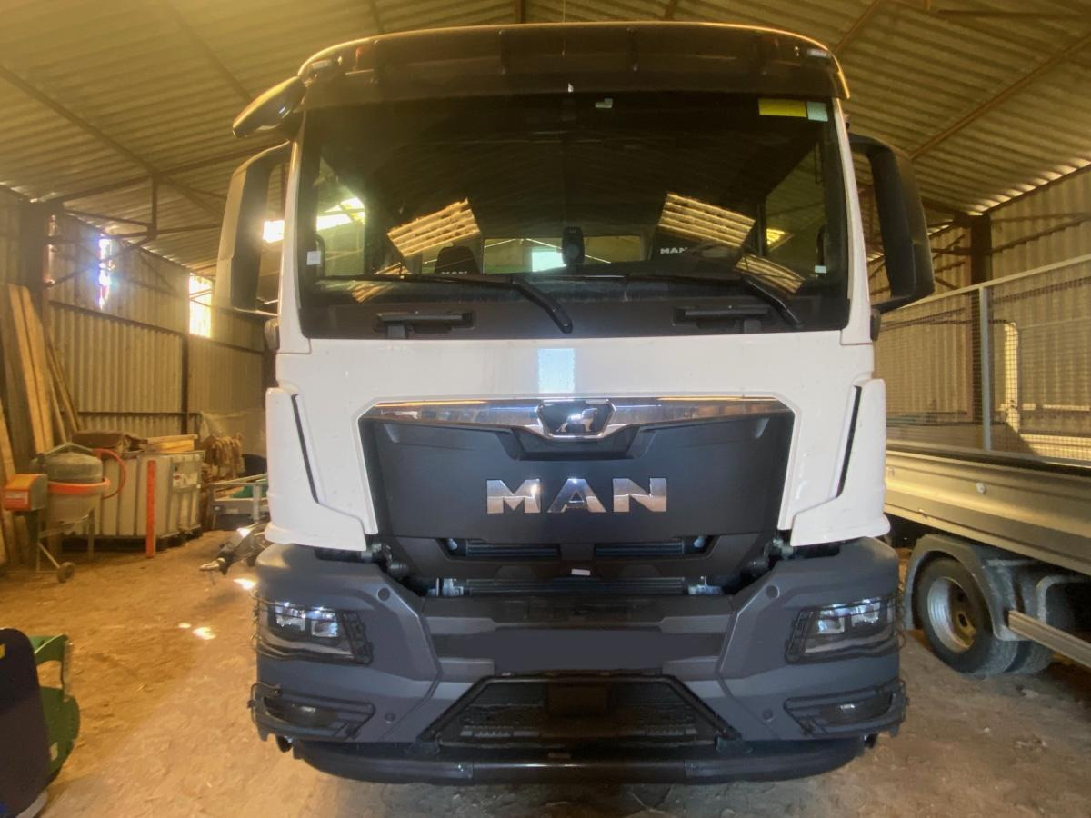 MAN TGS 26.440 - Xe tải nâng móc: hình 5 MAN TGS 26.440 - Xe tải nâng móc: hình 5