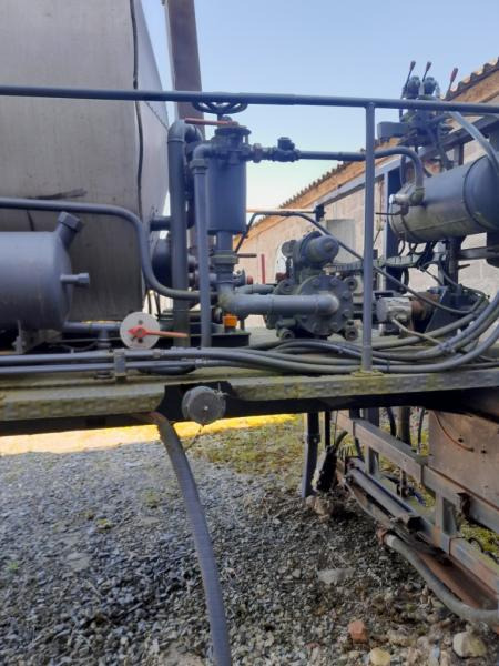 MENARD BOUILLE SUR BERCE 3000 LITRES - Máy phun nhựa đường: hình 5 MENARD BOUILLE SUR BERCE 3000 LITRES - Máy phun nhựa đường: hình 5