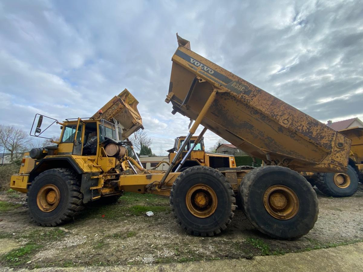 Volvo A 35 C - Xe ben đổ có khớp nối: hình 2 Volvo A 35 C - Xe ben đổ có khớp nối: hình 2