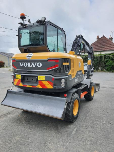 Volvo EW 60E - Máy xúc bánh lốp: hình 3 Volvo EW 60E - Máy xúc bánh lốp: hình 3