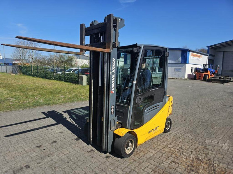 Jungheinrich EFG320 - Xe nâng điện: hình 2 Jungheinrich EFG320 - Xe nâng điện: hình 2