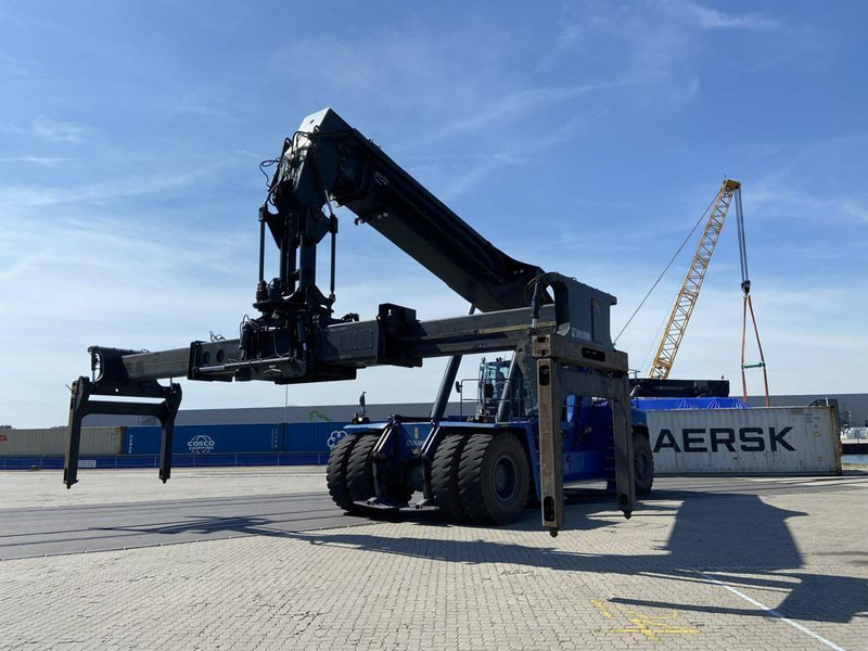 Kalmar DRG450-82S5HCXS - Xe tiếp cận xếp chồng: hình 4 Kalmar DRG450-82S5HCXS - Xe tiếp cận xếp chồng: hình 4
