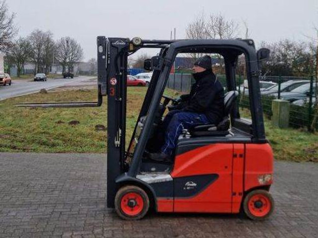 Linde E16PH - Xe nâng điện: hình 2 Linde E16PH - Xe nâng điện: hình 2