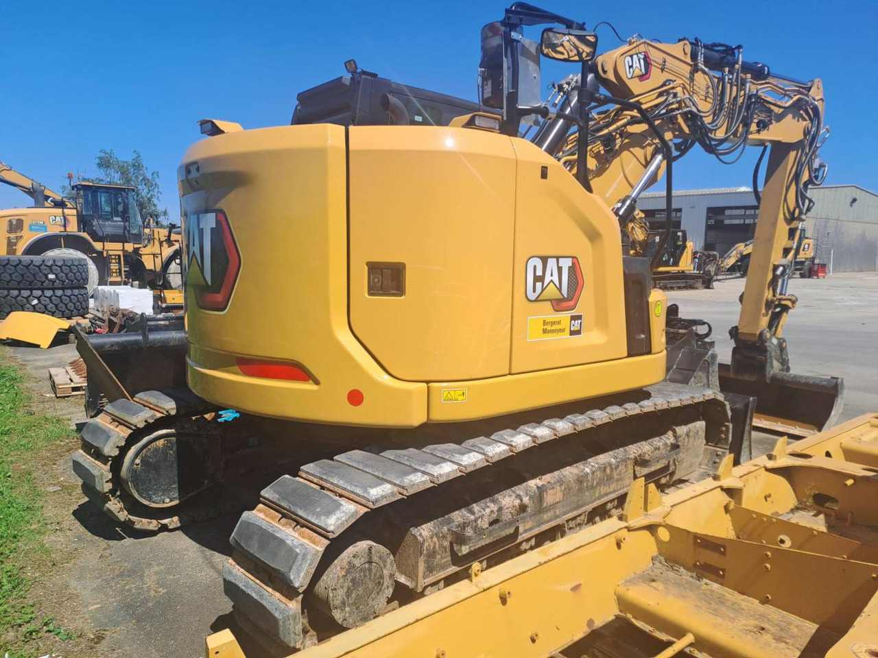 CAT 315 - Máy xúc bánh xích: hình 3 CAT 315 - Máy xúc bánh xích: hình 3