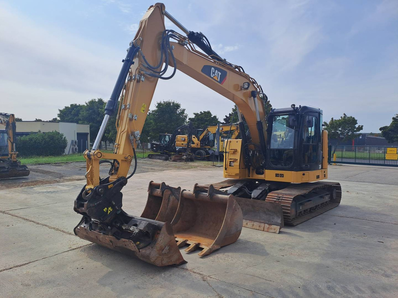 CAT 315F - Máy xúc bánh xích: hình 1 CAT 315F - Máy xúc bánh xích: hình 1