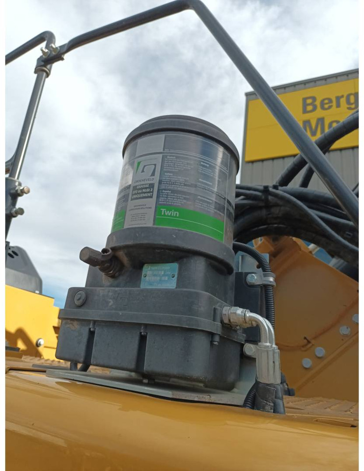 Máy xúc bánh xích CAT 315F: hình 28