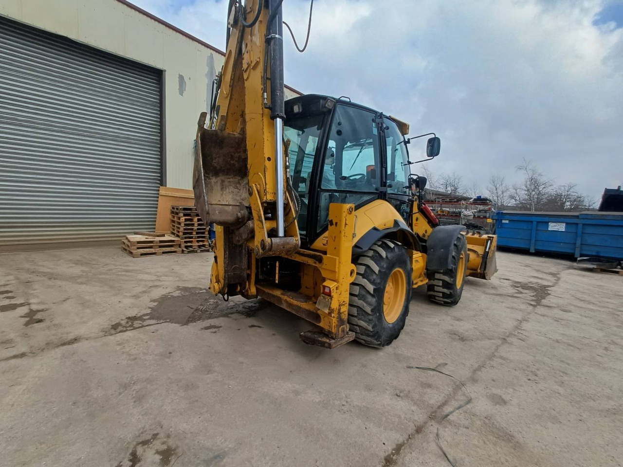 CAT 434E - Máy xúc trước múc sau: hình 3 CAT 434E - Máy xúc trước múc sau: hình 3