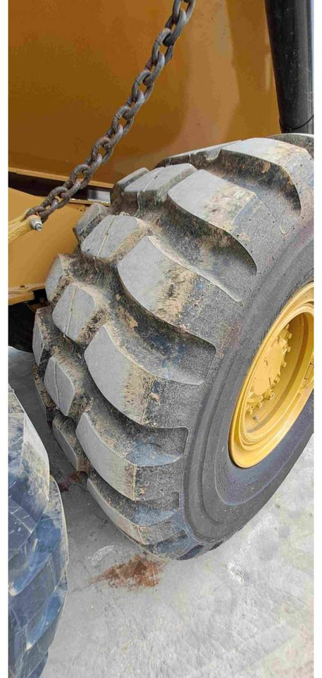 Xe ben đổ có khớp nối CAT 730: hình 13