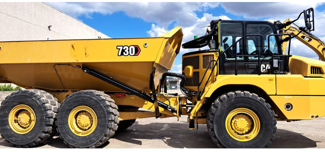 CAT 730 - Xe ben đổ có khớp nối: hình 1 CAT 730 - Xe ben đổ có khớp nối: hình 1