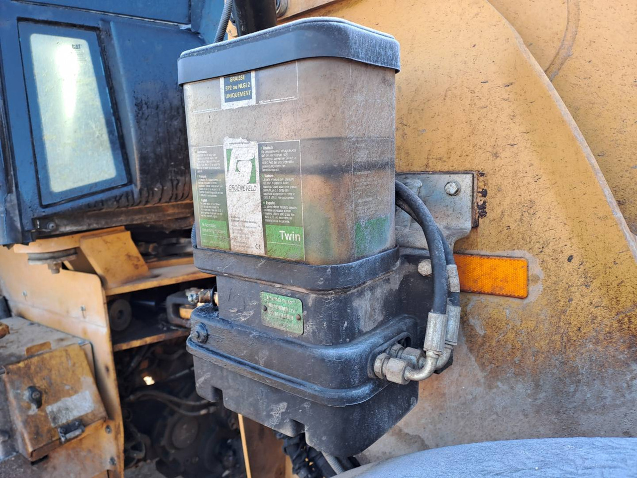 Máy xúc lật bánh lốp CAT 914: hình 9