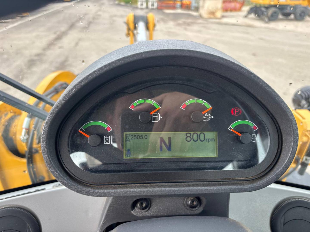 CAT 938M - Máy xúc lật bánh lốp: hình 5 CAT 938M - Máy xúc lật bánh lốp: hình 5