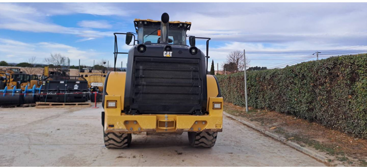 CAT 950M - Máy xúc lật bánh lốp: hình 3 CAT 950M - Máy xúc lật bánh lốp: hình 3