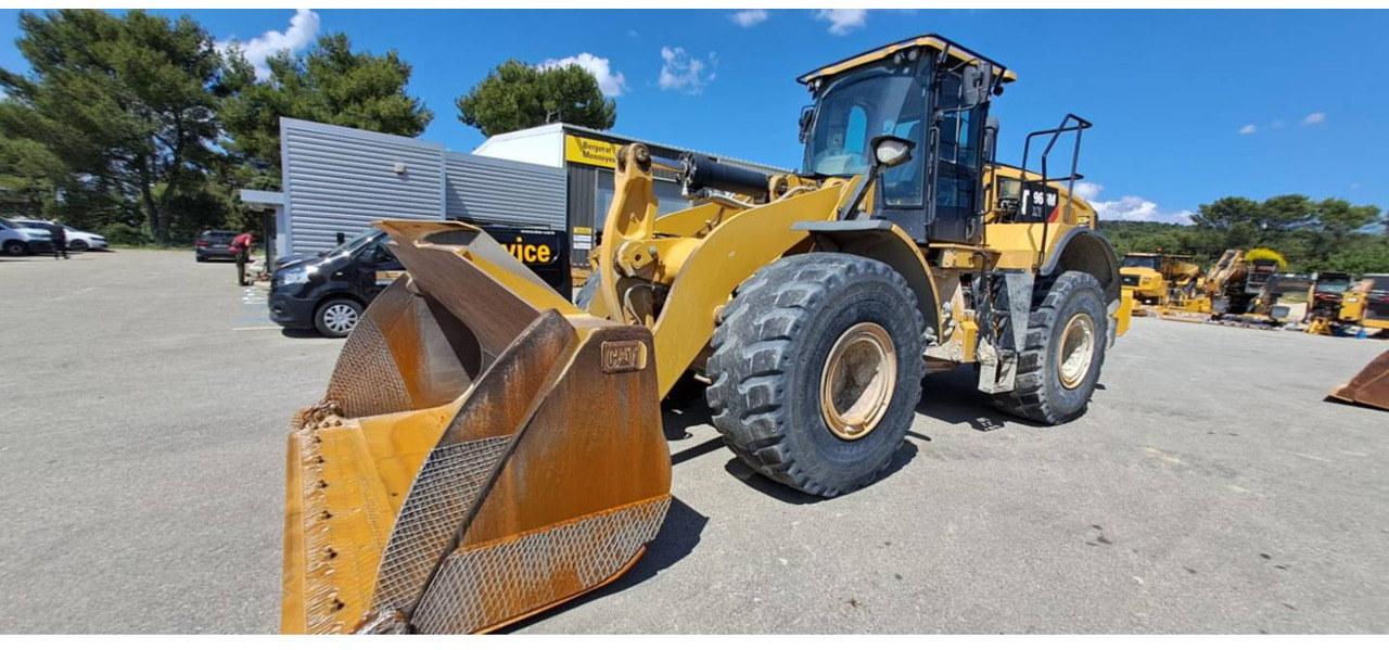 CAT 966M XE - Máy xúc lật bánh lốp: hình 1 CAT 966M XE - Máy xúc lật bánh lốp: hình 1