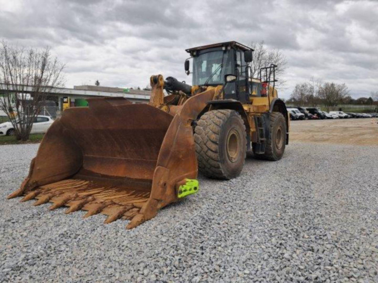 CAT 972K - Máy xúc lật bánh lốp: hình 1 CAT 972K - Máy xúc lật bánh lốp: hình 1