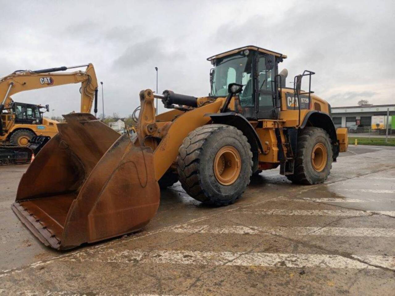 CAT 972M XE - Máy xúc lật bánh lốp: hình 1 CAT 972M XE - Máy xúc lật bánh lốp: hình 1
