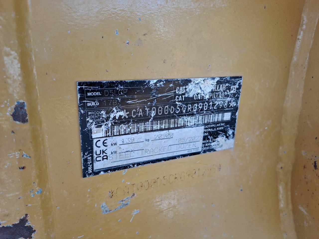 Máy ủi CAT D5: hình 10 Máy ủi CAT D5: hình 10