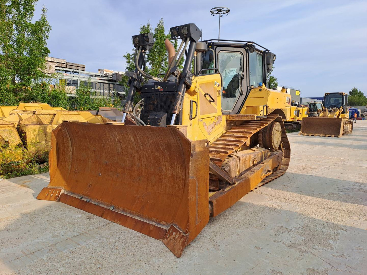 CAT D6 XE - Máy ủi: hình 1 CAT D6 XE - Máy ủi: hình 1