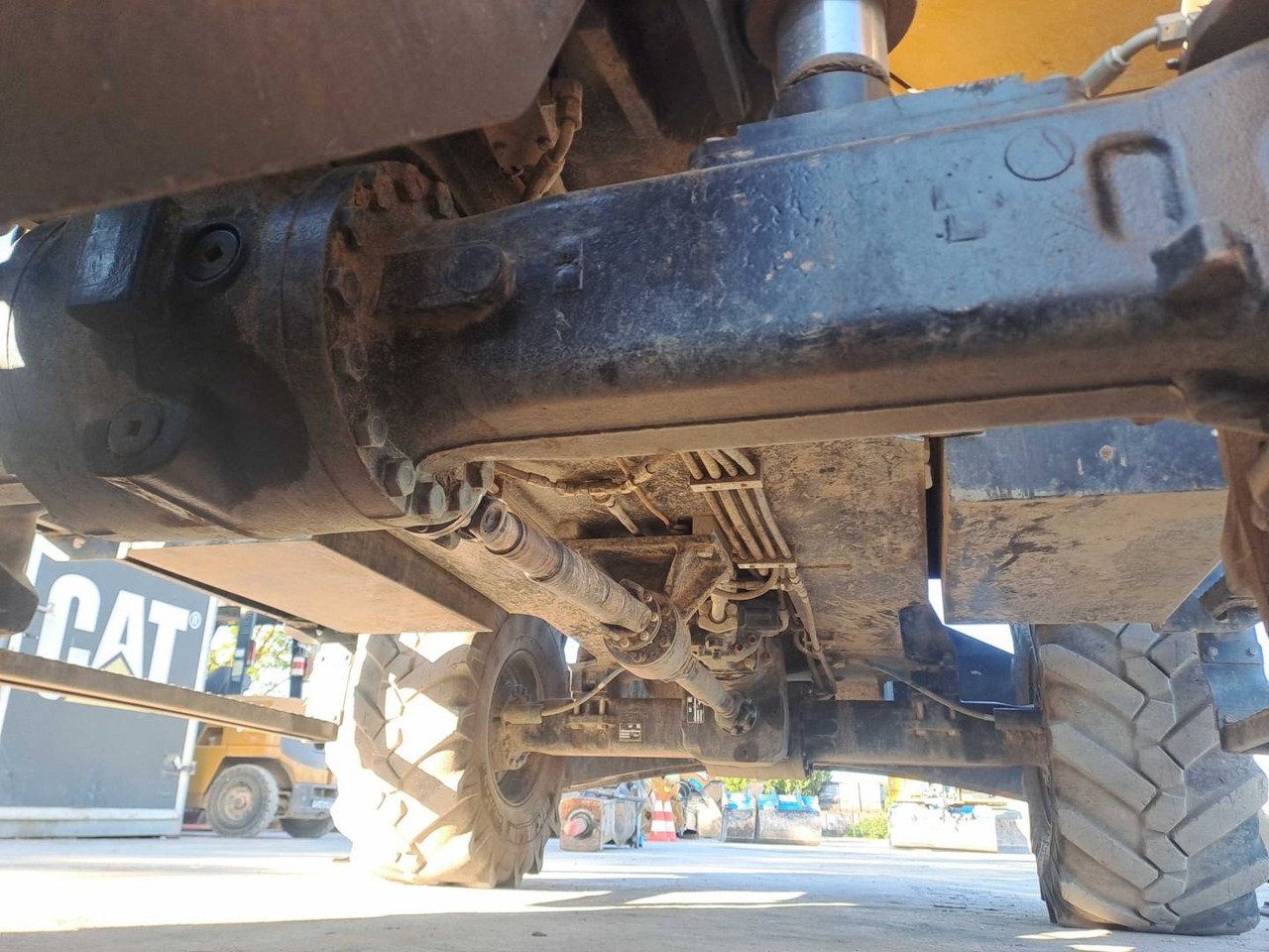 CAT M315 - Máy xúc bánh lốp: hình 5 CAT M315 - Máy xúc bánh lốp: hình 5