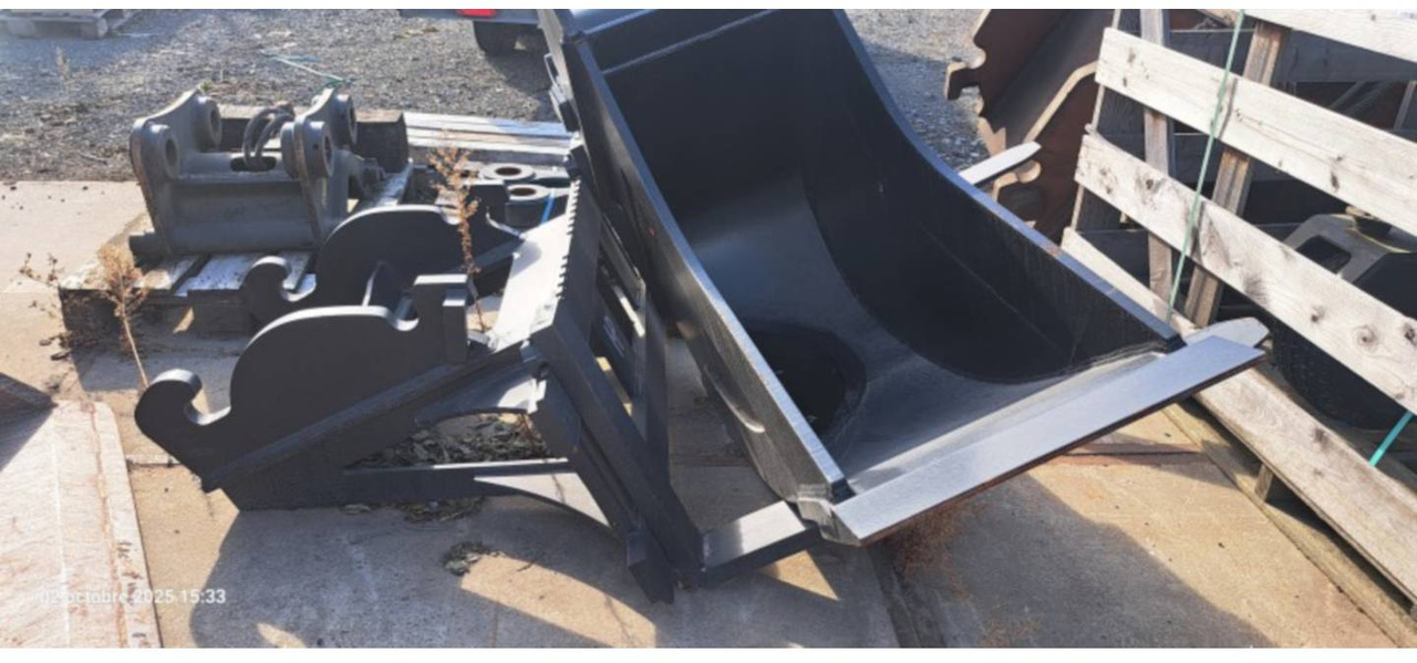 Máy xúc bánh lốp CAT M318-07: hình 27 Máy xúc bánh lốp CAT M318-07: hình 27